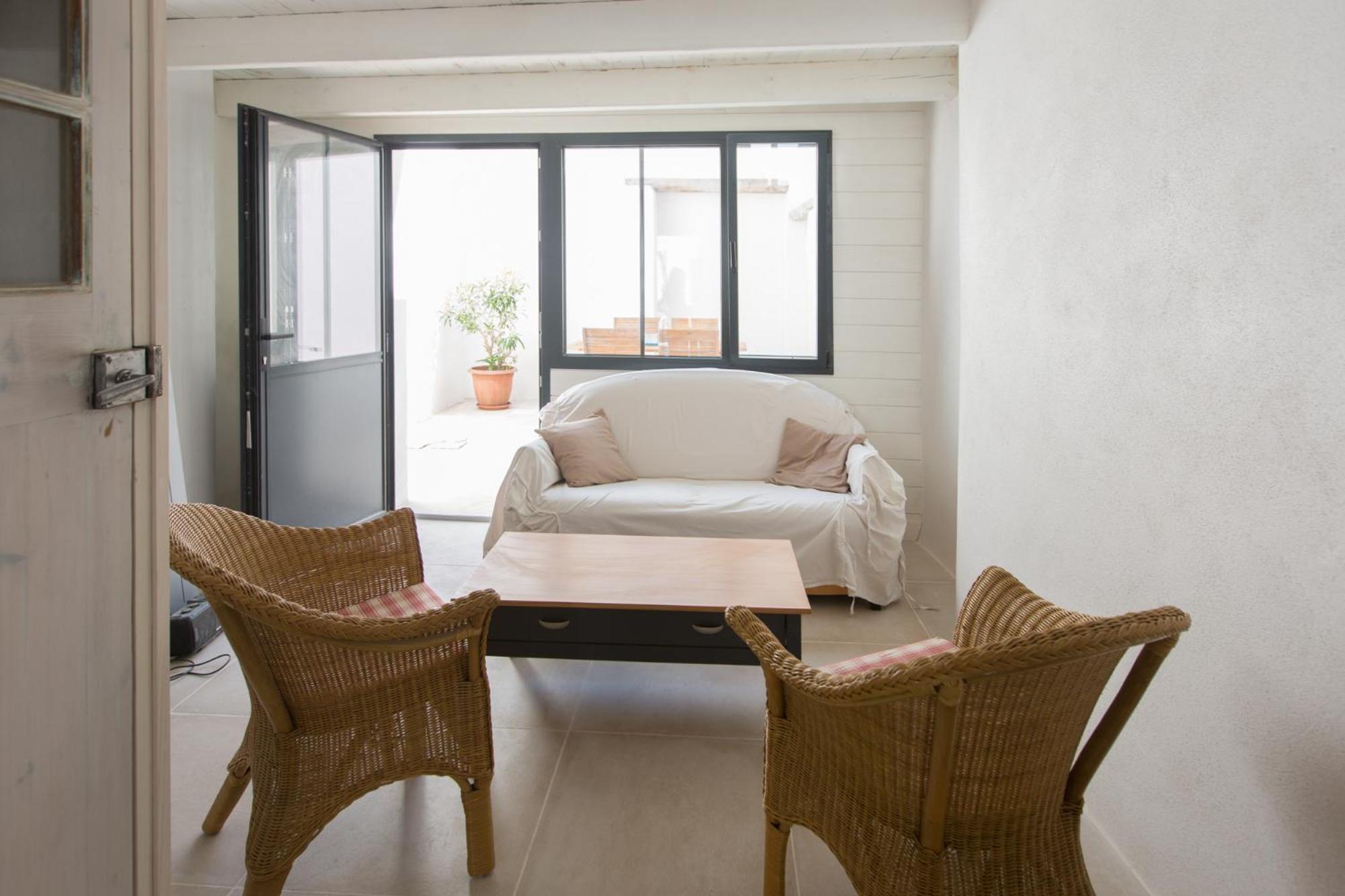 Maison de bourg proche commerces et plages La Couarde-sur-Mer Extérieur photo