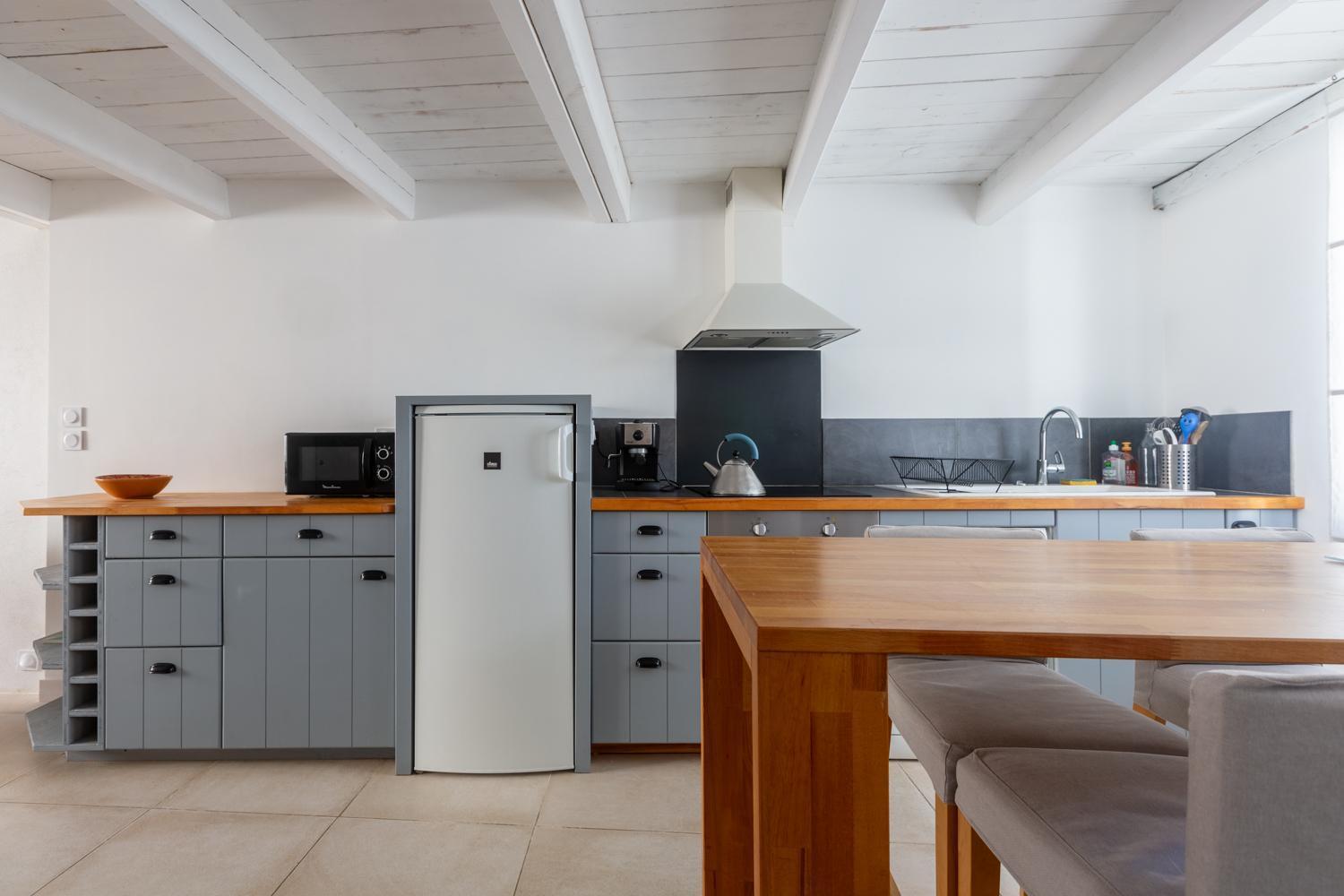 Maison de bourg proche commerces et plages La Couarde-sur-Mer Extérieur photo
