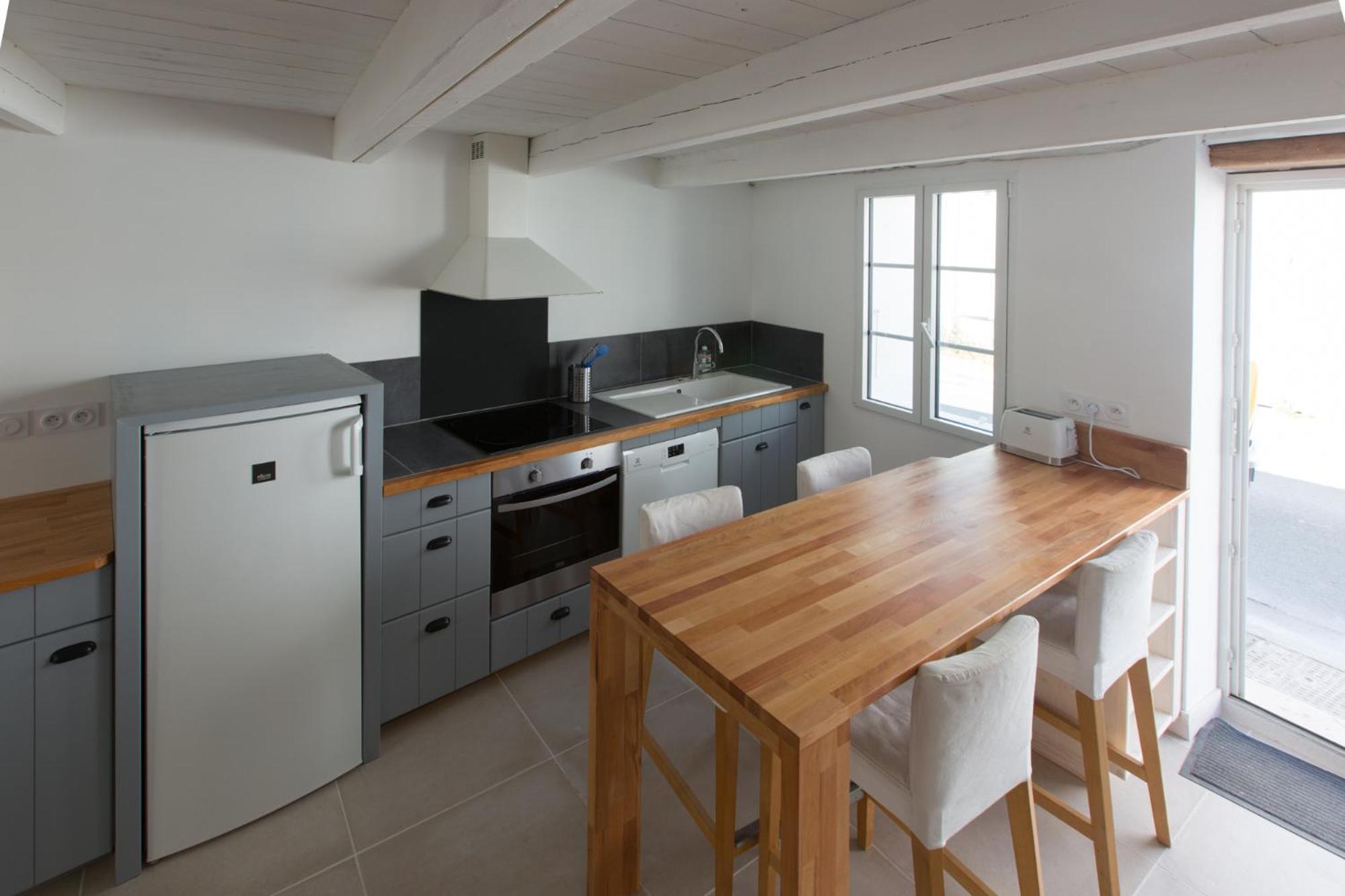 Maison de bourg proche commerces et plages La Couarde-sur-Mer Extérieur photo