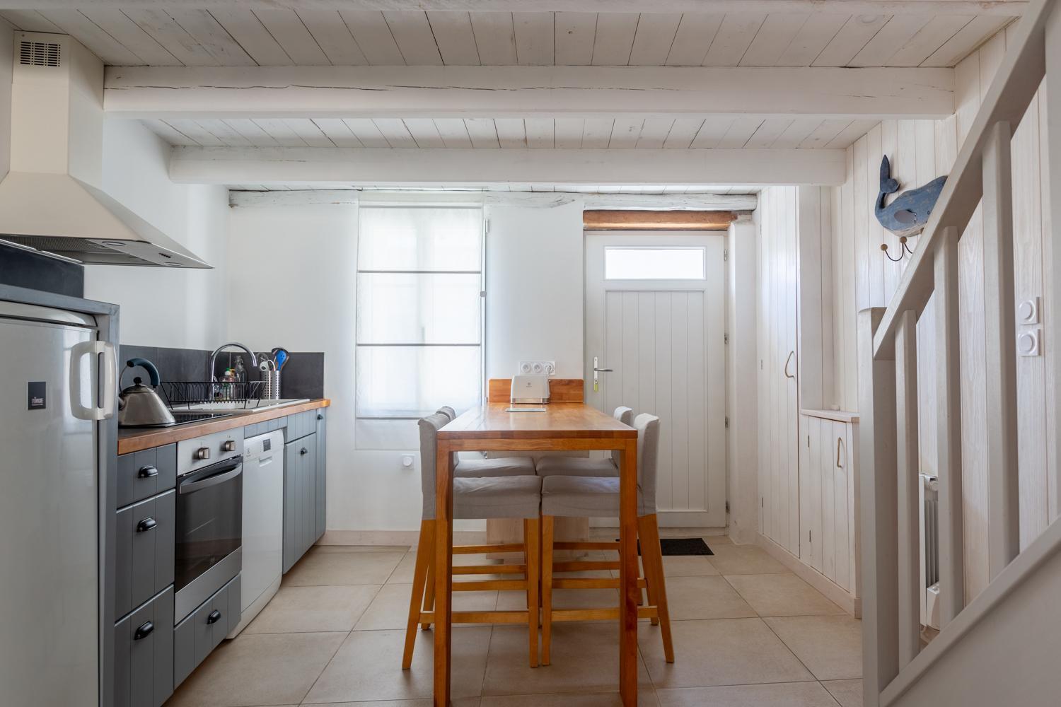 Maison de bourg proche commerces et plages La Couarde-sur-Mer Extérieur photo