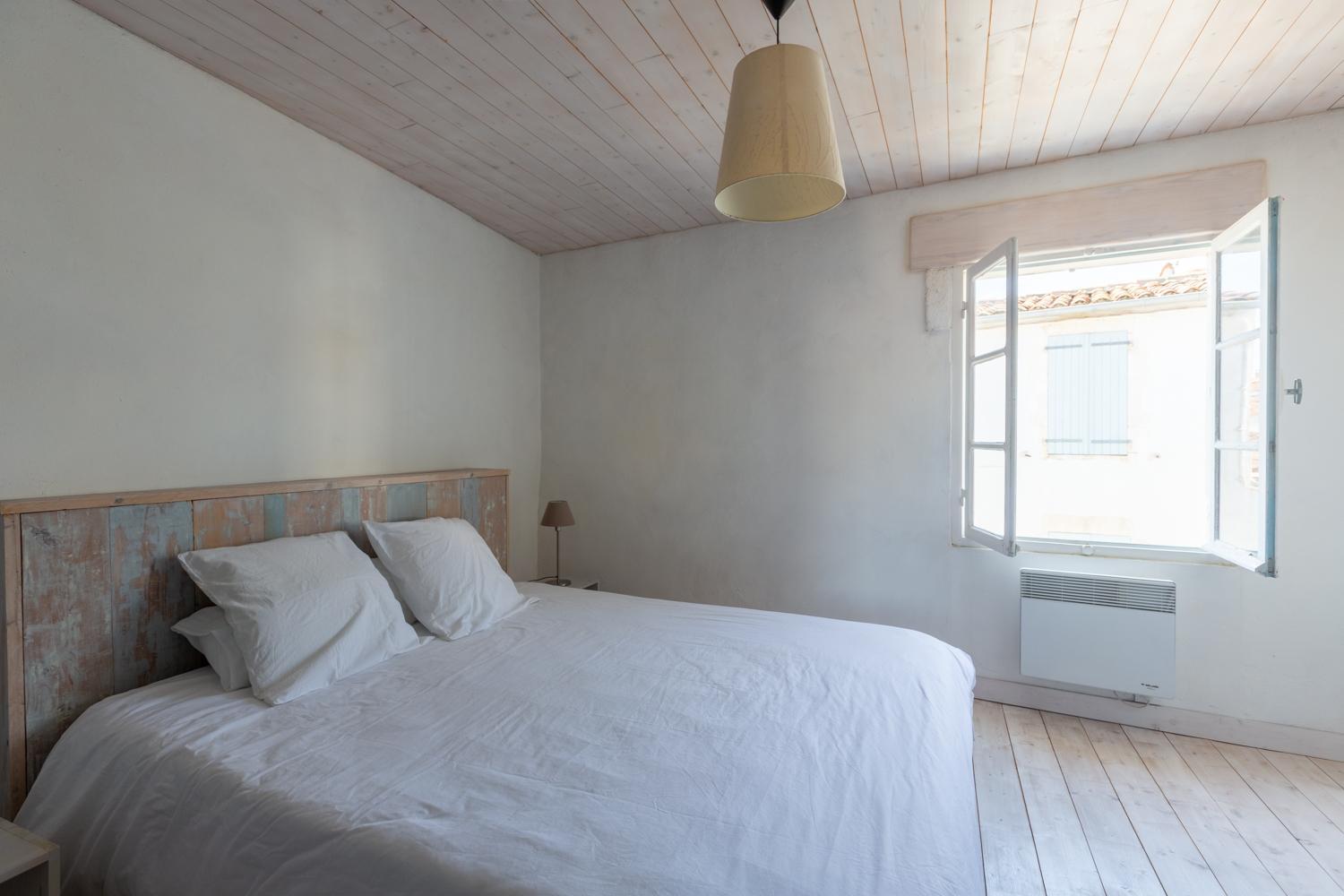 Maison de bourg proche commerces et plages La Couarde-sur-Mer Extérieur photo